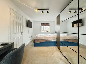 Master Bedroom - click for photo gallery